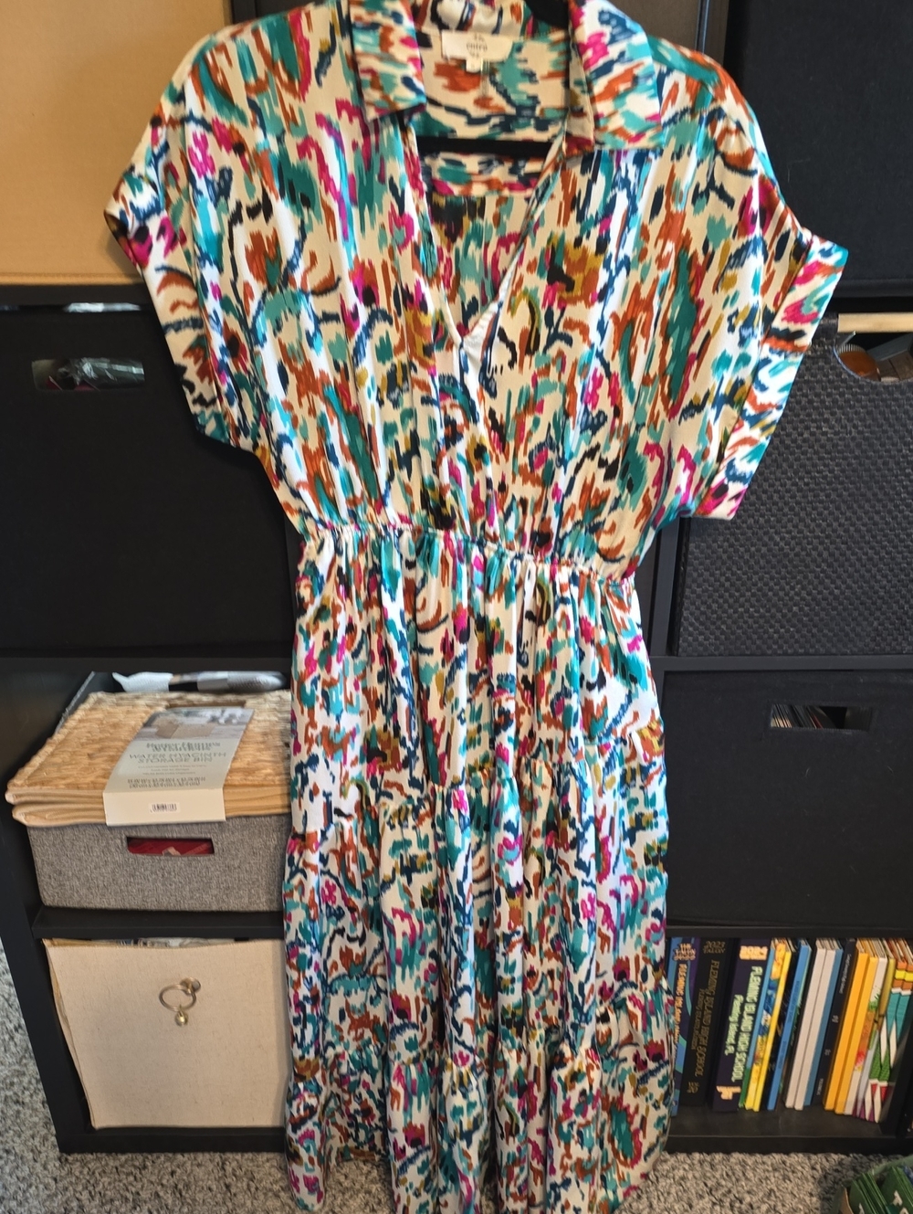 Entro Multicolor Printed Short-Sleeve Maxi Dress